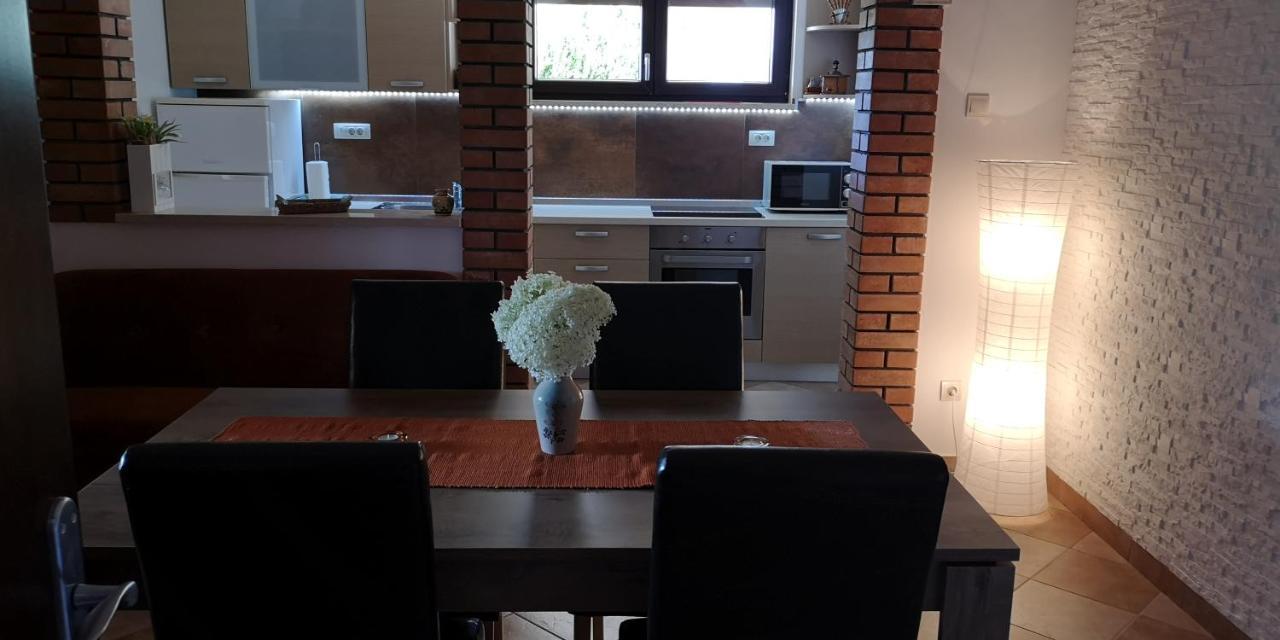 Apartments Fantazija Ρόβινι Εξωτερικό φωτογραφία