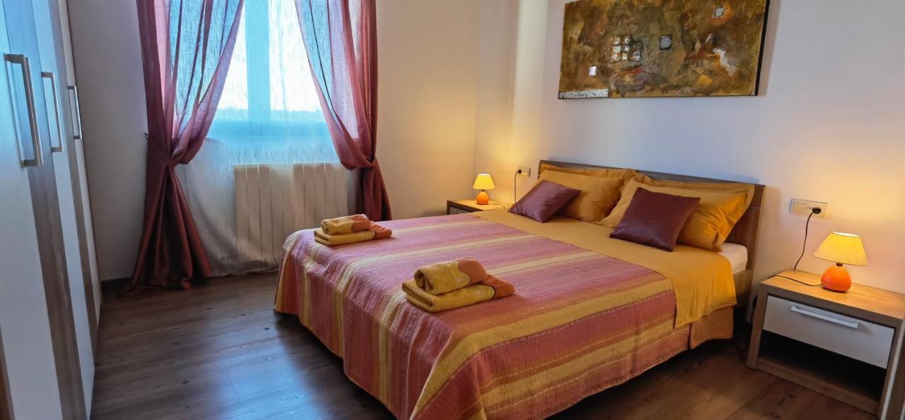 Apartments Fantazija Ρόβινι Εξωτερικό φωτογραφία