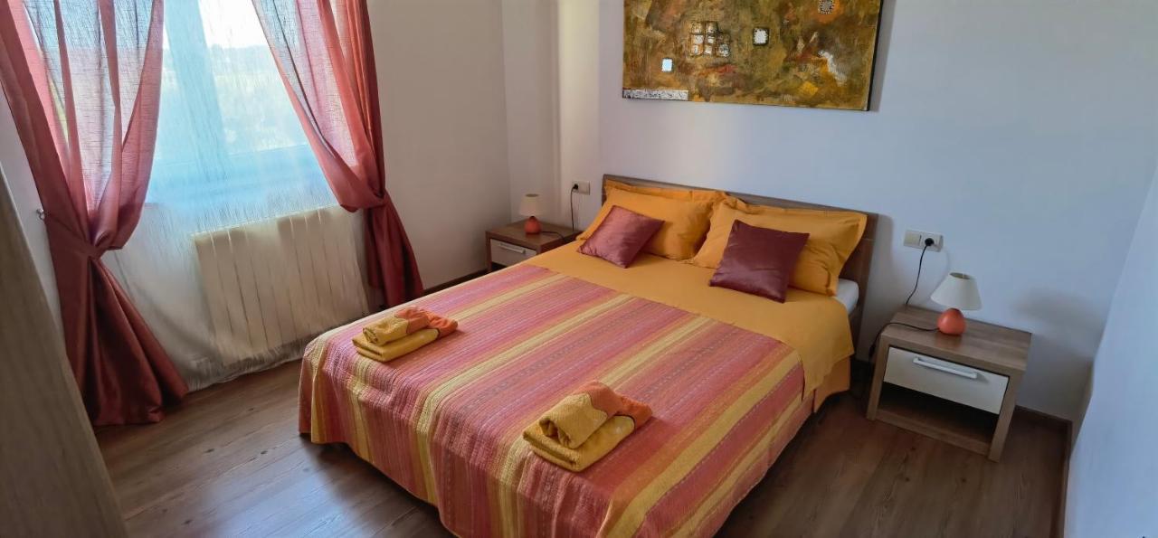 Apartments Fantazija Ρόβινι Εξωτερικό φωτογραφία