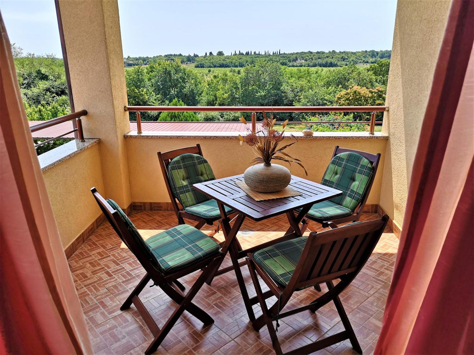 Apartments Fantazija Ρόβινι Εξωτερικό φωτογραφία
