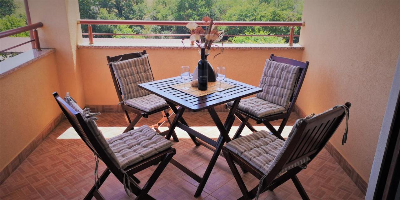 Apartments Fantazija Ρόβινι Εξωτερικό φωτογραφία