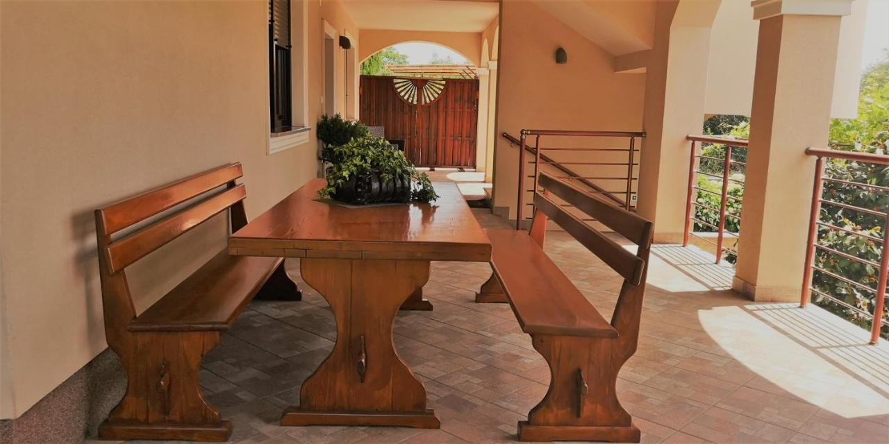 Apartments Fantazija Ρόβινι Εξωτερικό φωτογραφία