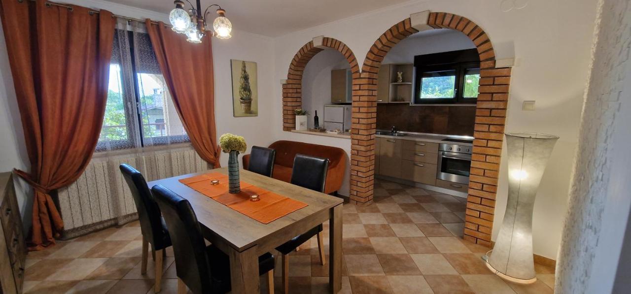 Apartments Fantazija Ρόβινι Εξωτερικό φωτογραφία