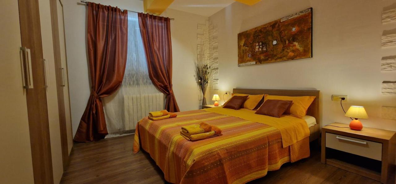 Apartments Fantazija Ρόβινι Εξωτερικό φωτογραφία
